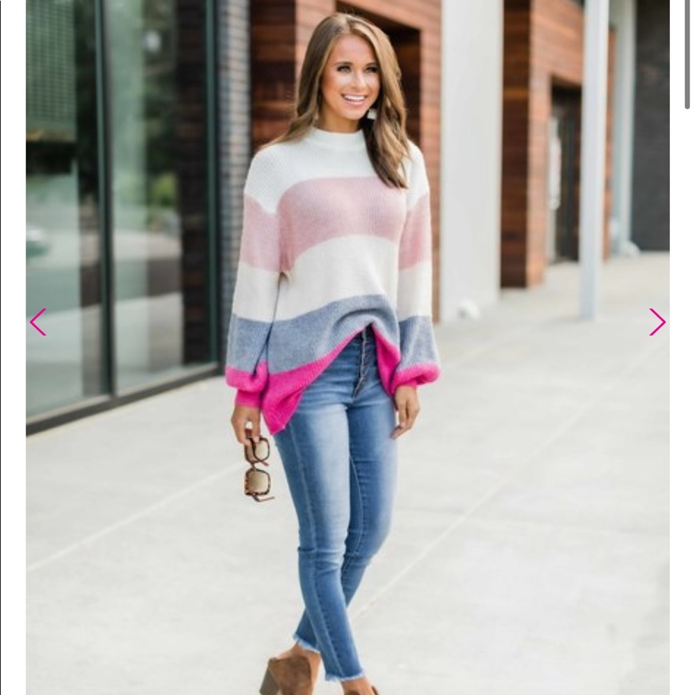 Beautiful Color-block Sweater💕